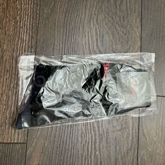 Oreilly Men’s Black Logo Socks New in Package - Picture 3 of 3